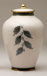 Pottery cremation urns - green design